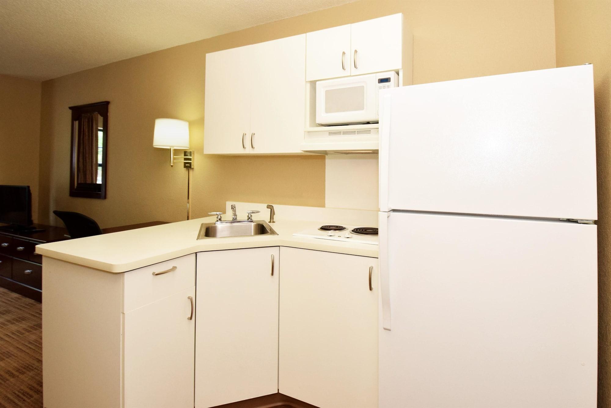 Extended Stay America Suites - Orange County - Huntington Beach Exterior photo