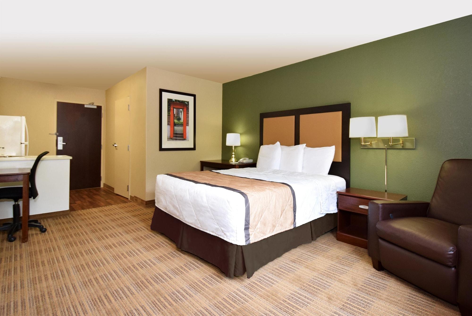 Extended Stay America Suites - Orange County - Huntington Beach Exterior photo