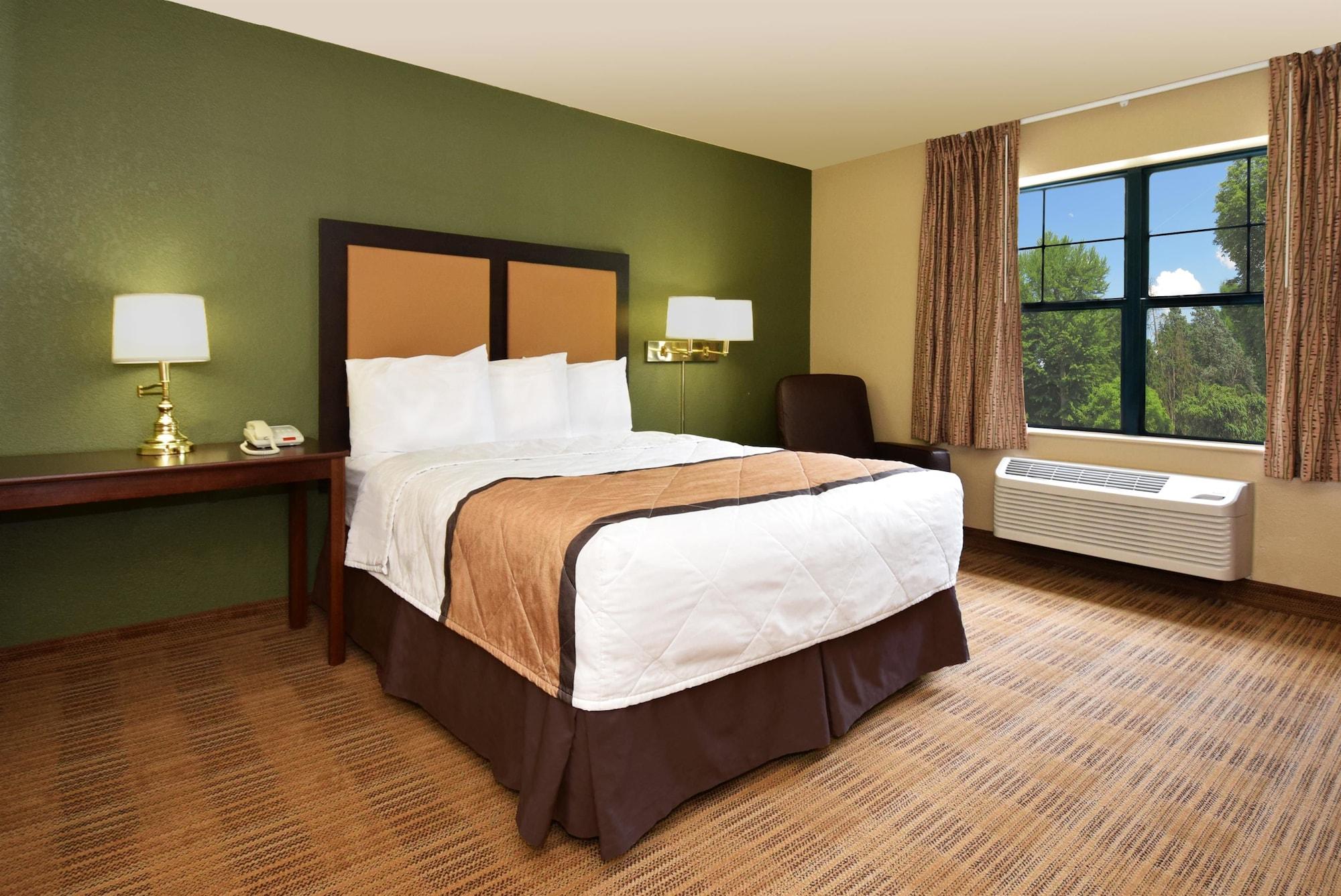 Extended Stay America Suites - Orange County - Huntington Beach Exterior photo