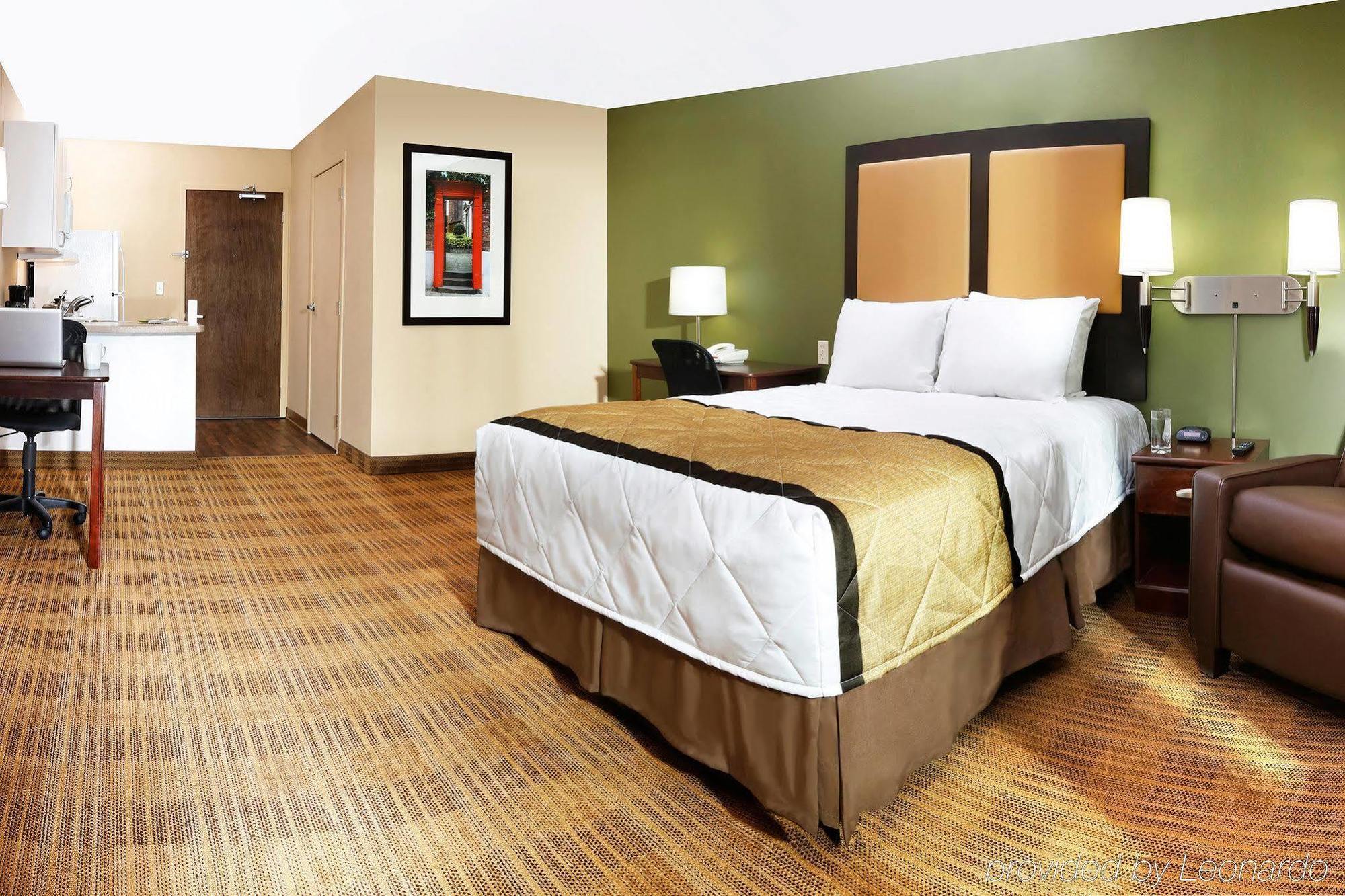 Extended Stay America Suites - Orange County - Huntington Beach Exterior photo